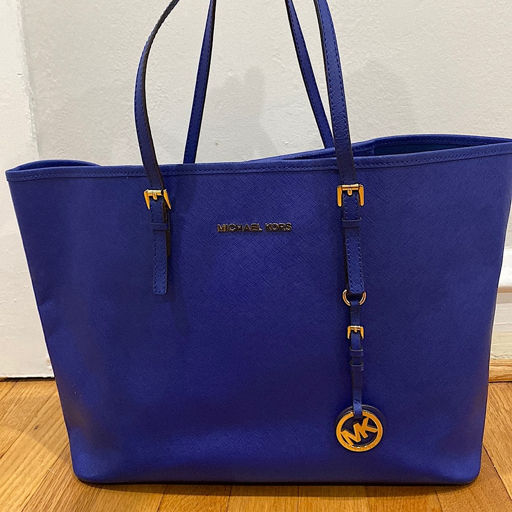 Michael Kors Jet Set Travel Tote